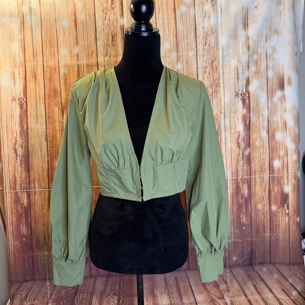 SHEIN SXY Women’s Olive Green Cropped Top V Neck Long Sleeve Fitted Blouse Large - Picture 2 of 10